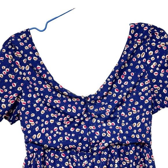 435 - FOREVER 21 DRESS - Medium - Picture 12 of 14